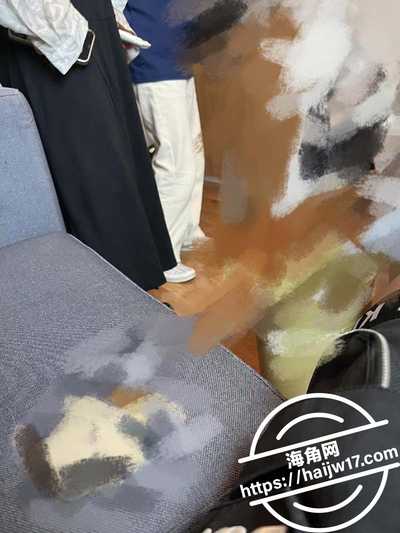 教师母亲萍姐下教师母亲当儿子女朋友面与儿子偷情3