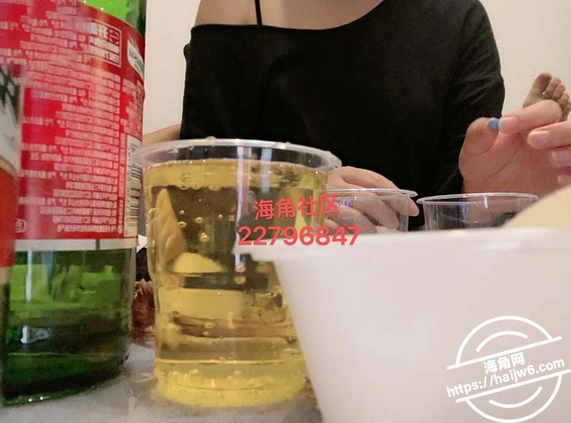 教师母亲饥渴难耐儿子不从4 教师母亲饥渴难耐儿子不从4