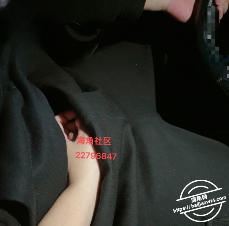 教师母亲萍姐37儿子说他最喜欢丝袜腿2