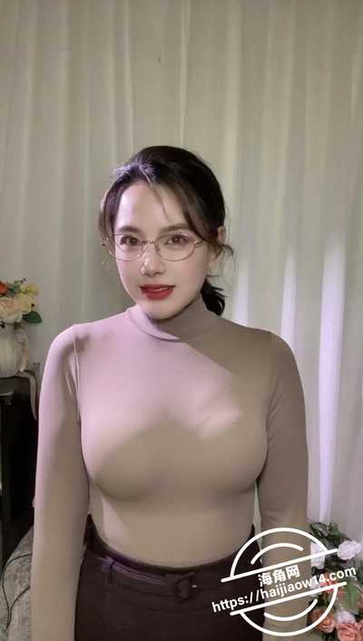 教师母亲萍姐39与儿子在闺蜜家卫生间激情1