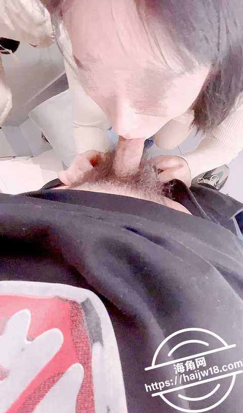 强奸少妇邻居21跟美⼥少妇邻居逛商场没忍住试⾐间操了她10 强奸少妇邻居21跟美⼥少妇邻居逛商场没忍住试⾐间操了她10