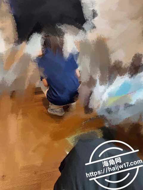 教师母亲萍姐上教师母亲当儿子女朋友面与儿子偷情2