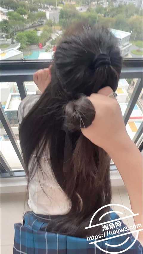 落地窗前爆虐jk妹妹17